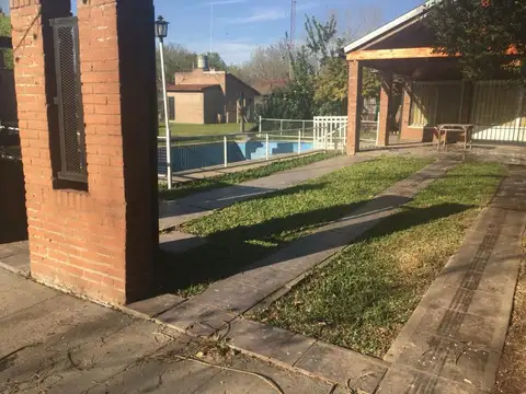 Parque Vernazza Pueblo Esther