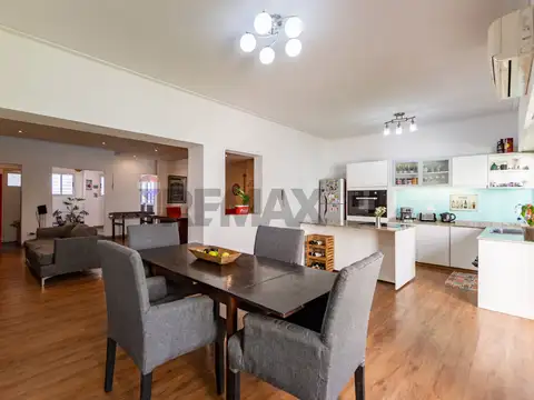 Depto Tipo Casa en Venta 30 años