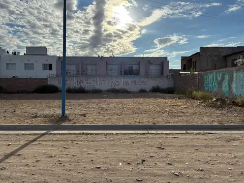 VENTA DE TERRENO ZONA IUPA