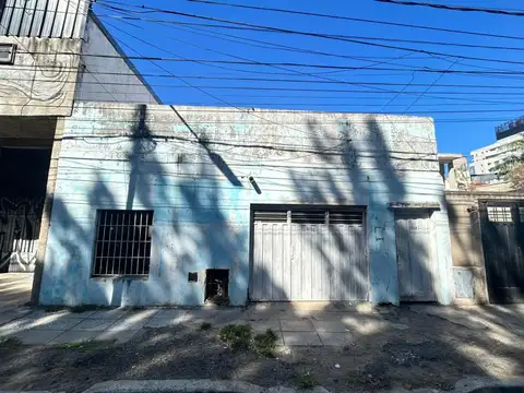 terreno de 8.66*35 con doble propiedad a refaccionar