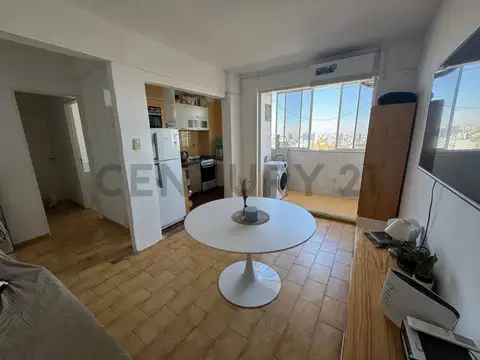 Delgado 800, Piso 15