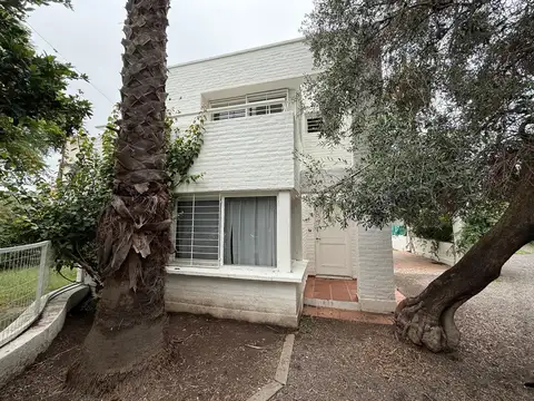 Casa en alquiler  Villa Belgrano