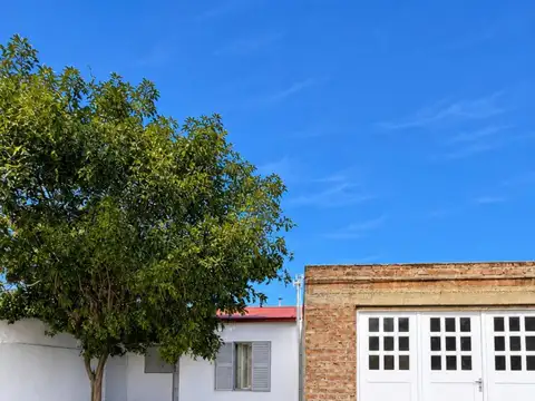 Casa en Esteves Boero 1328 - B° Santa María