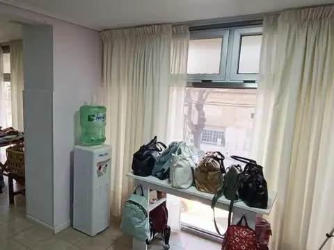 Oficina en Alquiler en Lanus Este, $ 550.000