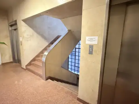 Oficina en Venta al Este