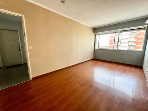 Departamento en Alquiler en Martínez Santa Fe / Fleming, $ 700.000