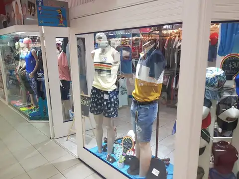 Avenida Doctor Ricardo Balbín 1000, Piso PB