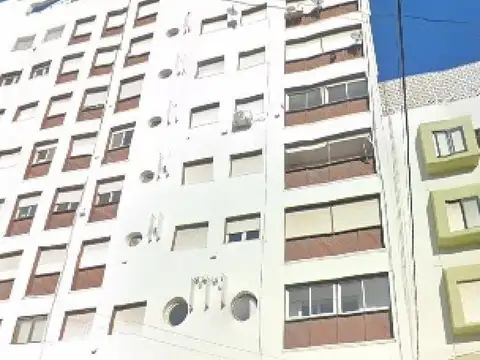 4 bis e/ 83 y 85