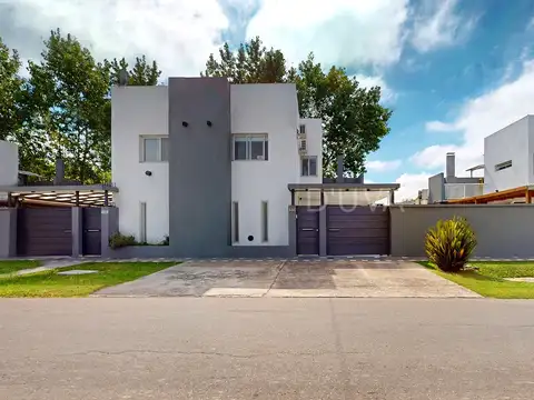 Departamento en venta tipo dúplex en La Plata