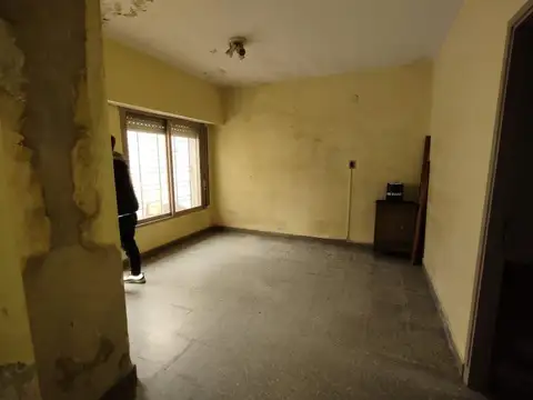 Depto Tipo Casa 2 ambientes con 1 baño