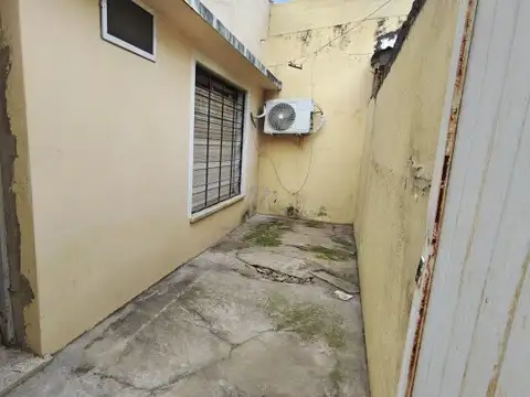 Depto Tipo Casa en Venta de 2 ambientes