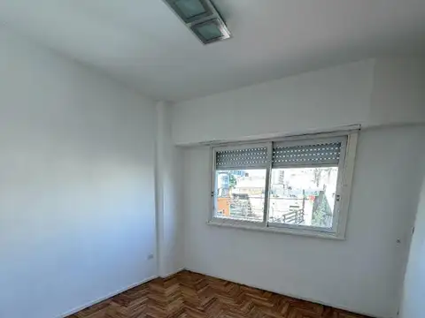 Departamento en Alquiler en Paternal, $ 650.000