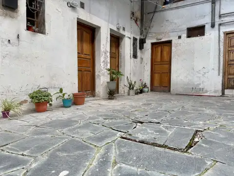 Depto Tipo Casa en Alquiler de 2 ambientes