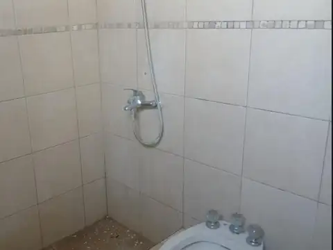 Casa en alquiler - 4 Dormitorios 3 Baños - Mar Del Plata