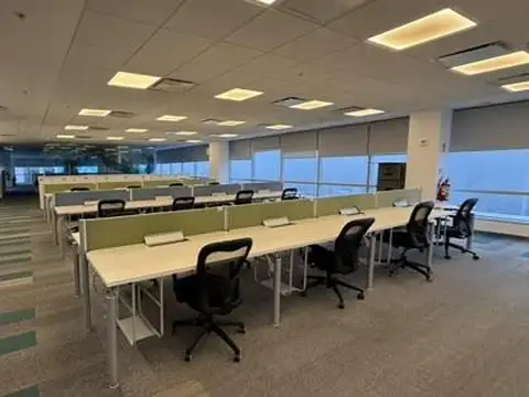 Oficina en Venta con 11 cocheras