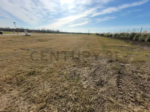 Terreno en Venta 20  mts Frente