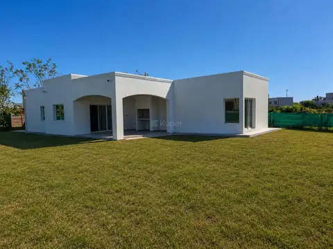 BARRIO SAN RAMON, VENTA CASA 3 DORMITORIOS A ESTRENAR