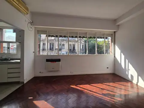Depto Tipo Casa en Venta al Este
