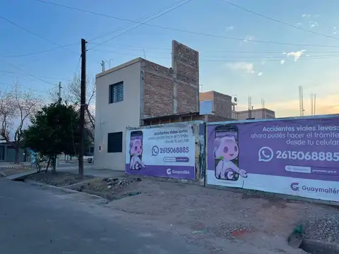 Depto Tipo Casa 3 ambientes con 1 baño