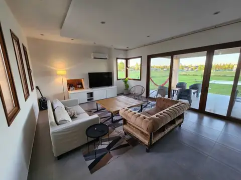 Casa en Venta en Campos de Roca II