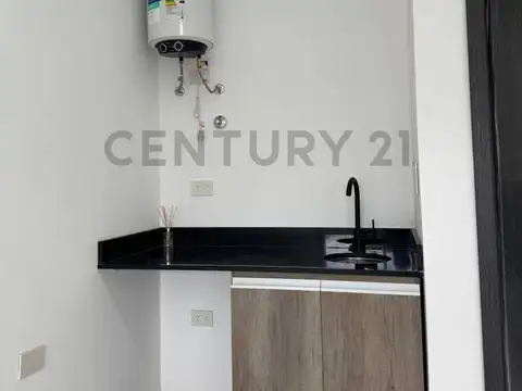 Oficina en Alquiler en Bella Vista, USD 350