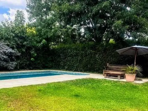 Casa en alquiler por un año AMOBLADA. Barrio San Isidro Labrador