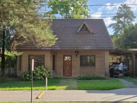 VENTA CASA 4 DORM COUNTRY LA CASCADA PILAR