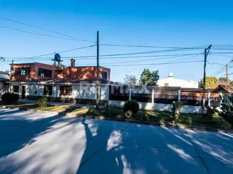 Zona Sur. B° Miguel Araoz. Diario la Nación 3300