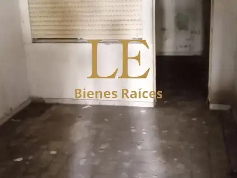 Galpon en Venta en Villa Luro, USD 250.000