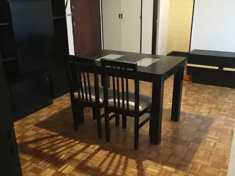 Marcelo T. de Alvear 1900, Piso 7