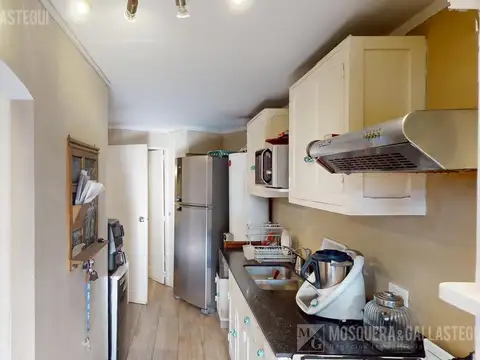 Depto Tipo Casa 5 ambientes con 2 baños