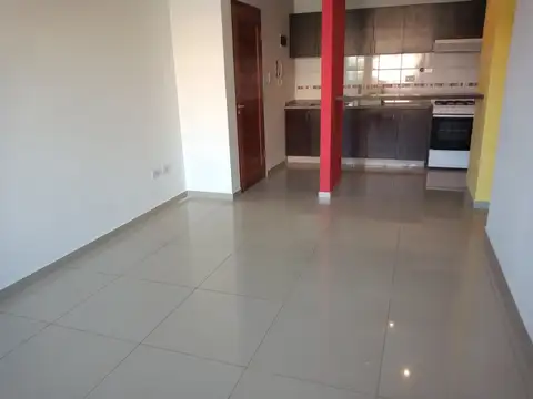Departamento en Alquiler en Centro, $ 650.000