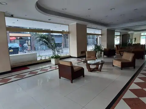 Oficina en Torre Premium con Seguridad. 