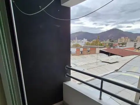 DEPTO LUMINOSO EN ALQUILER