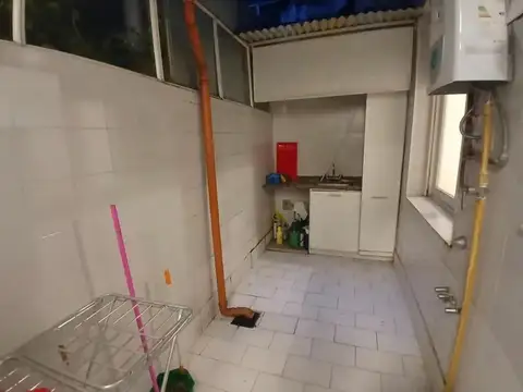 VENTA TRES EN PALERMO NUEVO, DIVNO, VALE LA PENA LA VISITA!