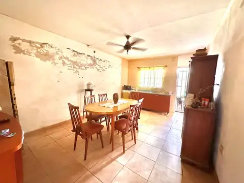 Casa 3 ambientes con 1 baño