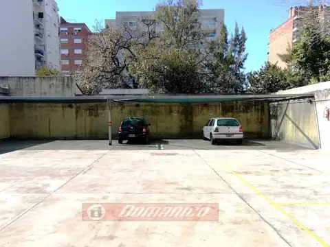 CARLOS CASARES 900