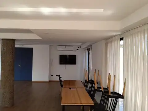 Venta. Departamento. 2 Ambientes. Nicolas Repetto y Gaona.