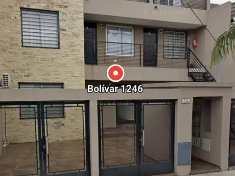 Departamento planta baja  3 Ambientes!! muy luminoso con patio ... muy buena ubicación