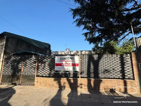 Casa 3 ambientes s/ lote propio