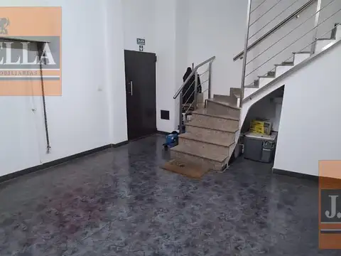 Galpon en Alquiler 48  mts Fondo