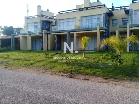 Casa en exclusivo barrio cerca de Playa Bikini