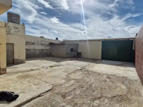 Galpon en Venta en Comodoro Rivadavia, USD 160.000