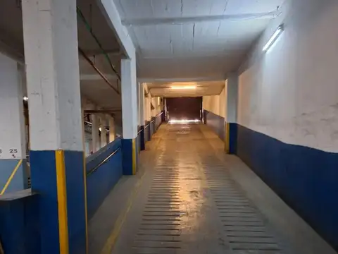 Cochera en venta - 30Mts2 - Balvanera
