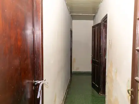 Casa - Venta - Argentina, San Miguel - Azcuenaga 1235