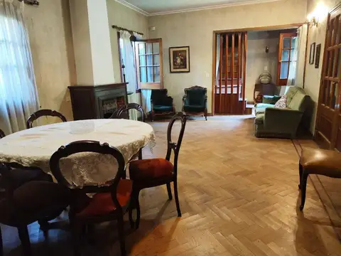 Casa en Venta en Temperley, USD 380.000