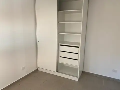 Departamento en Venta en República De La Sexta, USD 65.000