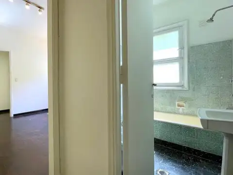 2 Ambientes en Alquiler / Córdoba y Medrano