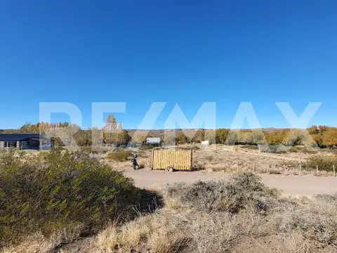 Terreno en Venta en Piedra del Aguila, USD 43.000