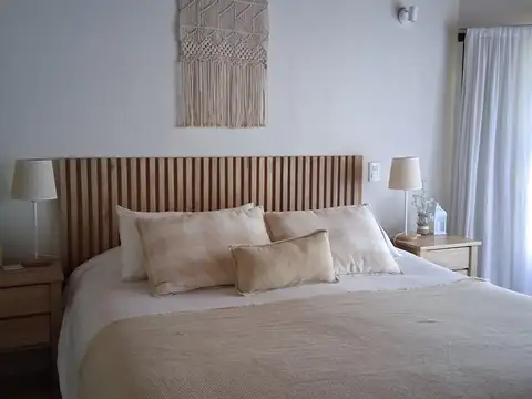Casa en Venta en Campana, USD 255.000